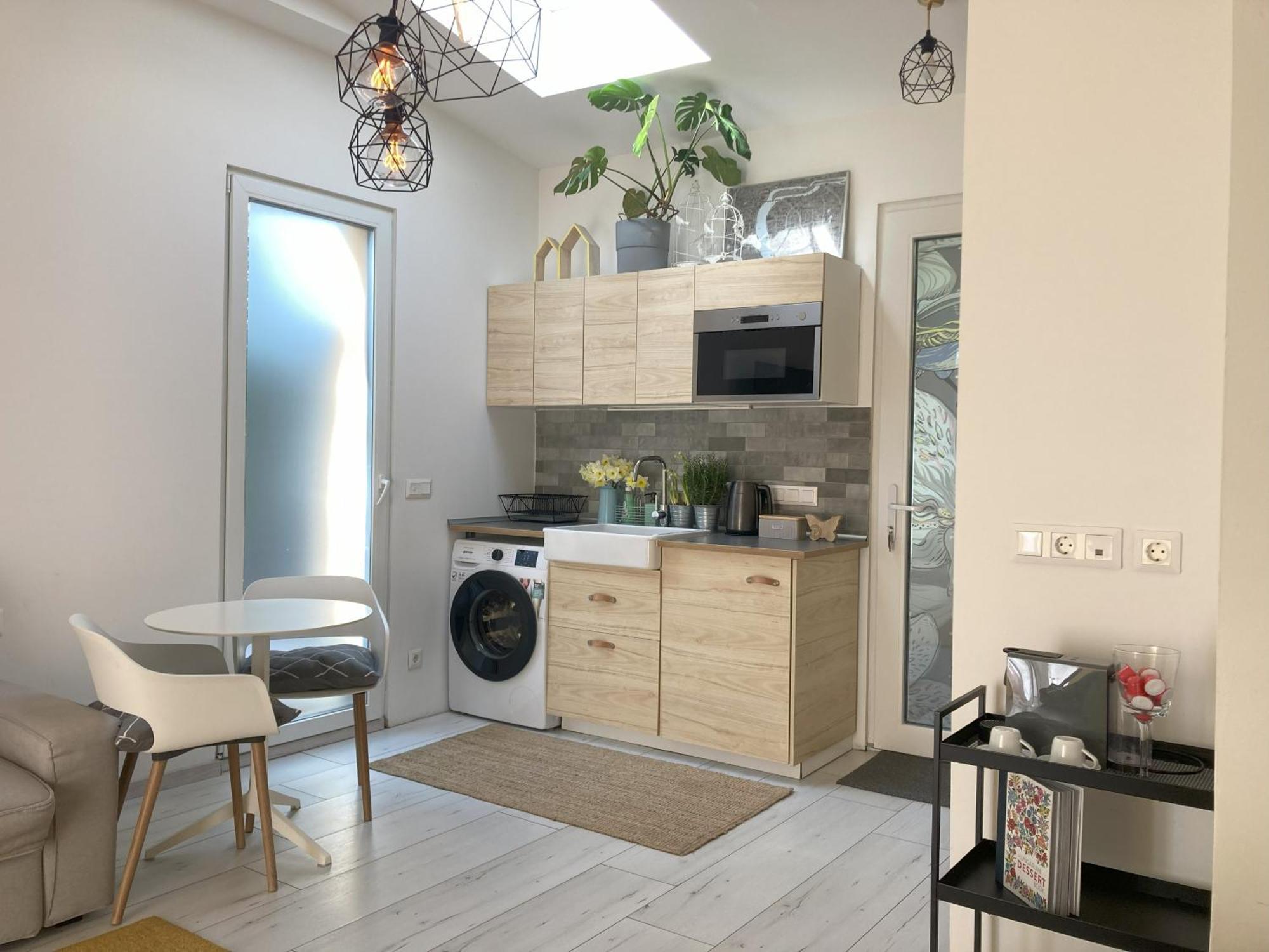 Fifteen Boutique Rooms Budapest With Self Check-In Eksteriør billede